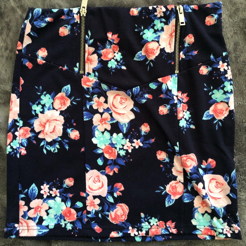 MIM Navy Skirt